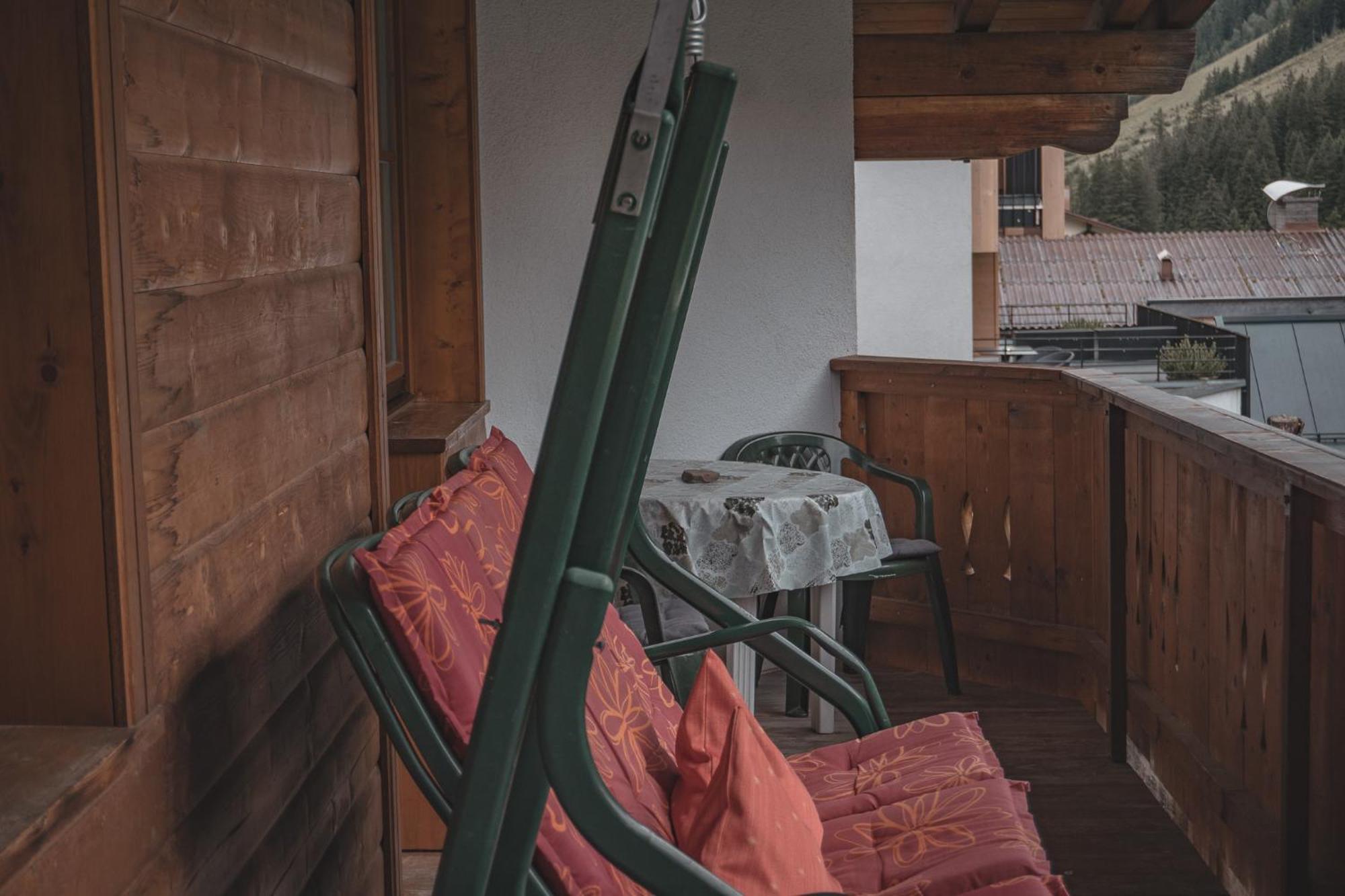 Haus Bergwind Lägenhet Sankt Leonhard im Pitztal Exteriör bild