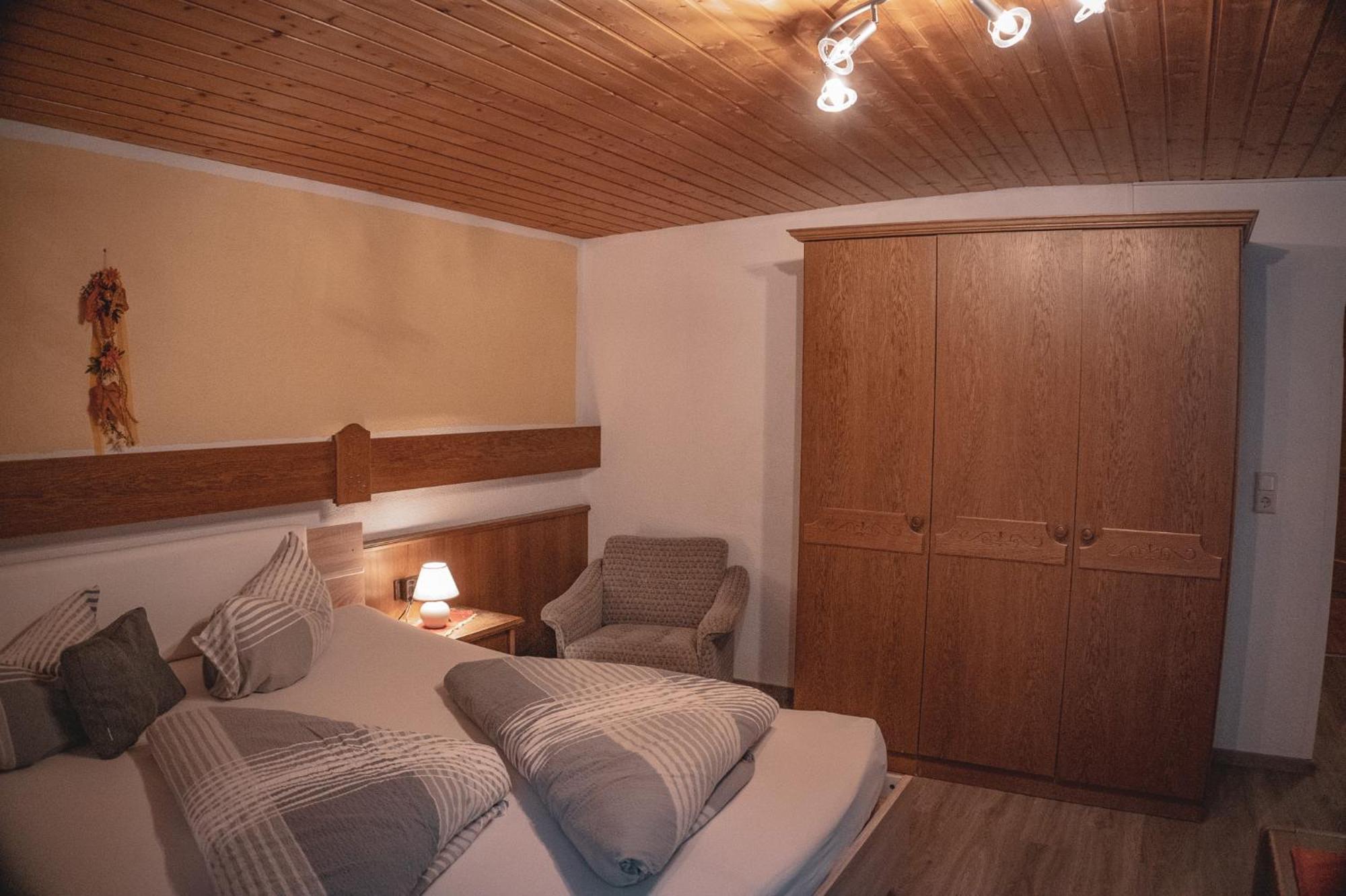 Haus Bergwind Lägenhet Sankt Leonhard im Pitztal Exteriör bild