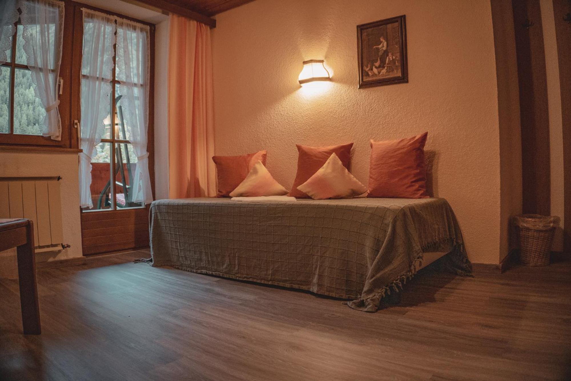Haus Bergwind Lägenhet Sankt Leonhard im Pitztal Exteriör bild